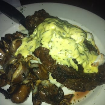 Dantanna's - Ribeye Steak w/ bleu cheese mashed potatoes & sauteed mushrooms - Sports Bars Near Me - Atlanta, Georgia