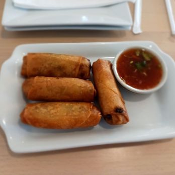 Grub - Vegetarian spring rolls - Asian Fusion Near Me - West Nyack, New York