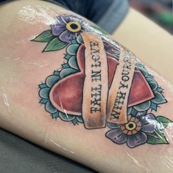Pür Ink Tattoos & Piercings