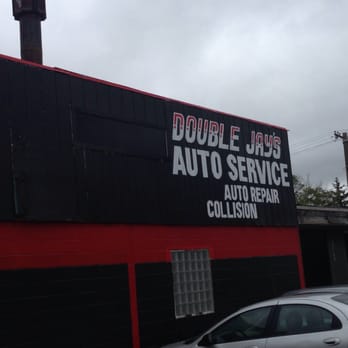 Double Jays Collision - Towing Near Me - Detroit, Michigan Double Jays Collision - Towing Near Me - Detroit, Michigan