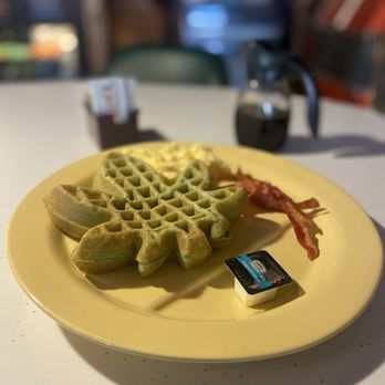 Hicksville Pines - Complimentary Breakfast - Hotels Near Me - Idyllwild, California Hicksville Pines - Complimentary Breakfast - Hotels Near Me - Idyllwild, California
