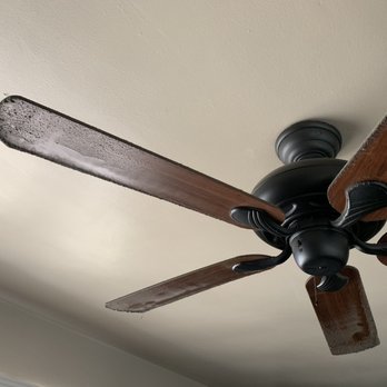 De Leon Cleaning Service - Living room fan - Home Cleaning Near Me