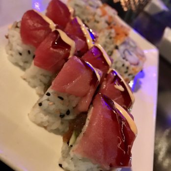 O-Ku - Tuna Wrap Roll + California Roll - Sushi Bars Near Me - Charleston, South Carolina O-Ku - Tuna Wrap Roll + California Roll - Sushi Bars Near Me - Charleston, South Carolina