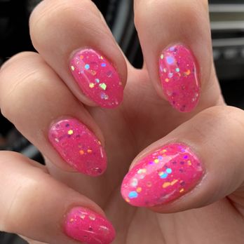 Hollywood Nails Spa - Sparkly pink dipping power - Nail Salons Near Me - Bellevue, Washington Hollywood Nails Spa - Sparkly pink dipping power - Nail Salons Near Me - Bellevue, Washington
