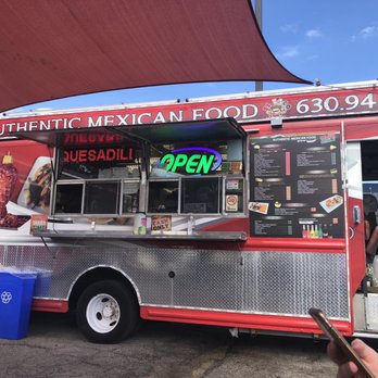 El Taco Ranchero - the food truck - Tacos Near Me - Naperville, Illinois El Taco Ranchero - the food truck - Tacos Near Me - Naperville, Illinois