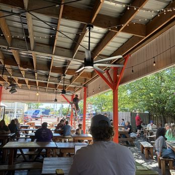 LOVELY - Outdoor area - Coffee & Tea Near Me - Springfield, Oregon