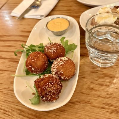 Delarosa Downtown by null