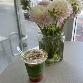 Mind Coffee - Strawberry matcha mindspanner - Coffee & Tea Near Me - Berkeley, California Mind Coffee - Strawberry matcha mindspanner - Coffee & Tea Near Me - Berkeley, California