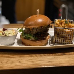 Sumo burger, which is good but they have better burgers. Explore them all...!