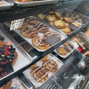 Le Croissant - Bakeries Near Me - Greenwood, Indiana