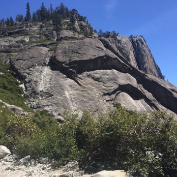 Yosemite Falls - It looked like we would never make it to the top. - Hiking Near Me - Yosemite, California Yosemite Falls - It looked like we would never make it to the top. - Hiking Near Me - Yosemite, California