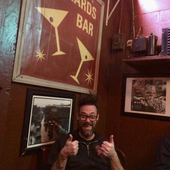 Richard's Bar - Dive Bars Near Me - Chicago, Illinois