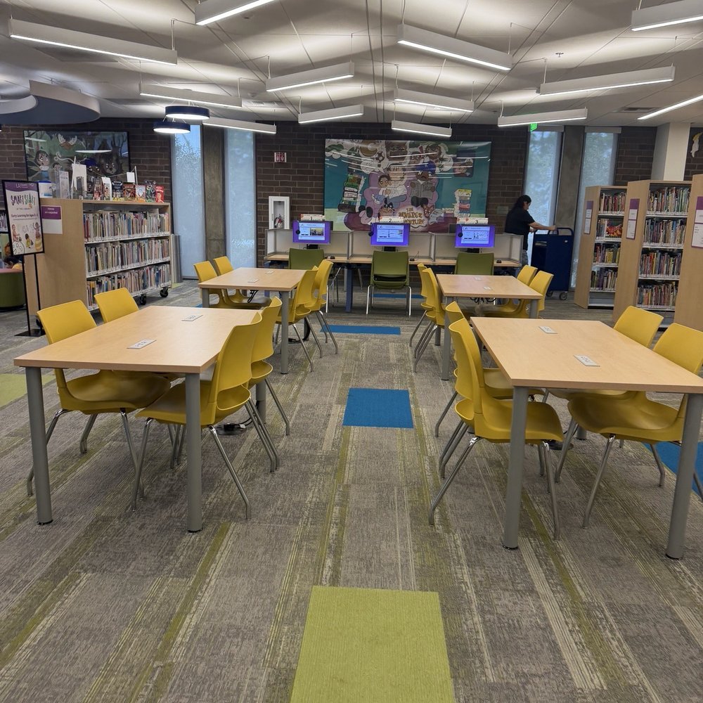 LA County Library - Florence Library - Kids area with computers - Libraries Near Me - Los Angeles, California LA County Library - Florence Library - Kids area with computers - Libraries Near Me - Los Angeles, California