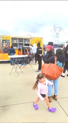 Mobile Yum Yum Food Truck & Catering by null