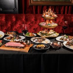 Don't miss out on fine dining, craft cocktails and a magical evening only at House of Cards