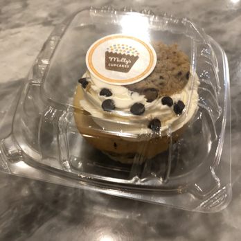 Molly's Cupcakes - Cookie Monster - Cupcakes Near Me - Chicago, Illinois Molly's Cupcakes - Cookie Monster - Cupcakes Near Me - Chicago, Illinois