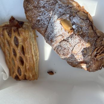 Paris Baguette - Coffee & Tea Near Me - Philadelphia, Pennsylvania Paris Baguette - Coffee & Tea Near Me - Philadelphia, Pennsylvania