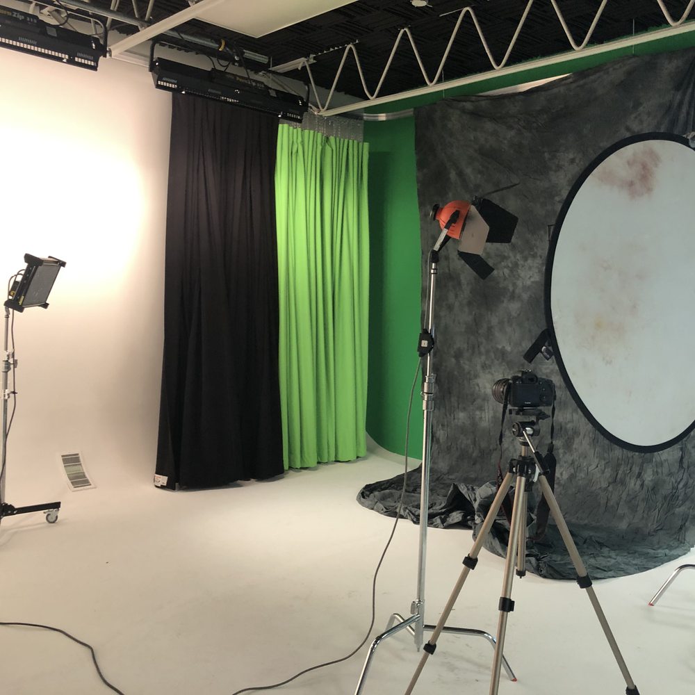 Shooter's Studio - Lots of choices for backdrops from black, white, green screen and a few others too! - Video/Film Production Near Me - Edmonton, Alberta Shooter's Studio - Lots of choices for backdrops from black, white, green screen and a few others too! - Video/Film Production Near Me - Edmonton, Alberta
