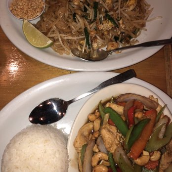 Thai Corner Cafe - Pad Thai and cashew chicken - Thai Near Me - Reno, Nevada Thai Corner Cafe - Pad Thai and cashew chicken - Thai Near Me - Reno, Nevada