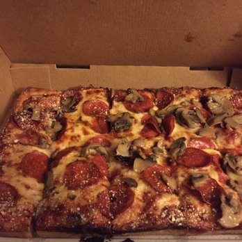 Jet's Pizza - Pizza Near Me - Bartlett, Tennessee Jet's Pizza - Pizza Near Me - Bartlett, Tennessee