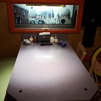 Pizza King - Booths for childrens side - Pizza Near Me - New Albany, Indiana Pizza King - Booths for childrens side - Pizza Near Me - New Albany, Indiana