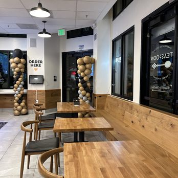 Teaspoon - the inside of a coffee shop - Bubble Tea Near Me - Livermore, California