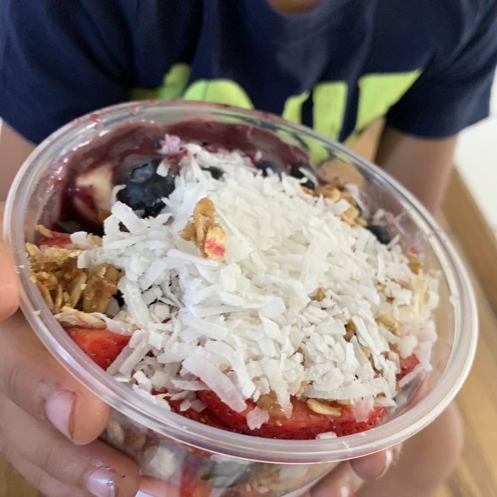 Vida Juice - Bear Mood Aca Bowl - Desserts Near Me - Long Beach, California Vida Juice - Bear Mood Aca Bowl - Desserts Near Me - Long Beach, California