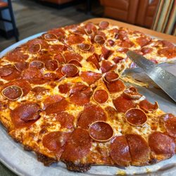 Round Table Pizza