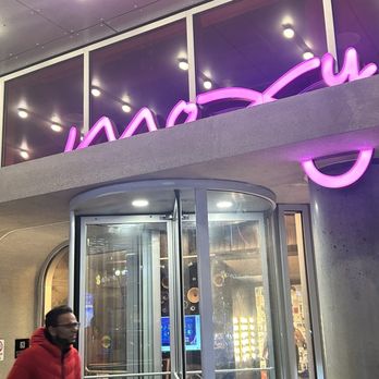 Moxy Boston Downtown - Hotels Near Me - Boston, Massachusetts