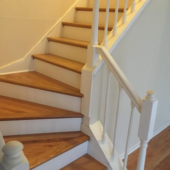 UNG Handyman Services - Install new treads and risers and varnish - Flooring Near Me - Nokomis, Florida UNG Handyman Services - Install new treads and risers and varnish - Flooring Near Me - Nokomis, Florida