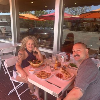 Latifs by Pedretti - Diners Near Me - Turlock, California
