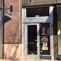 Iffi's Eyebrow Threading - Storefront
