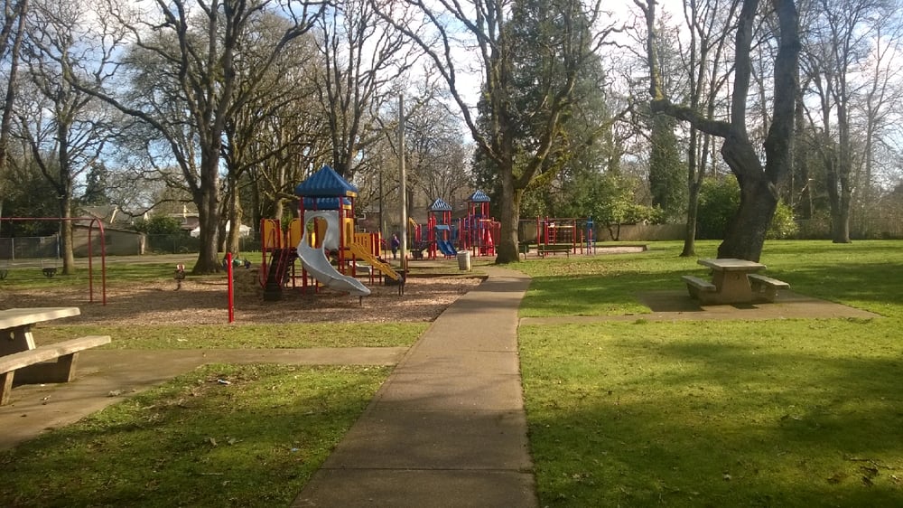 LEE PARK Updated August 2024 2230 Lee St SE, Salem, Oregon Parks