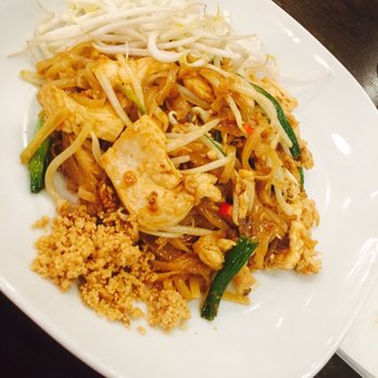 Thai at Laurel - Chicken Pad Thai - Thai Near Me - Laurel, Maryland