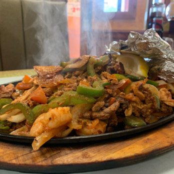 El Camino Real - Steaming fajitas - Mexican Near Me - Elkhart, Indiana El Camino Real - Steaming fajitas - Mexican Near Me - Elkhart, Indiana