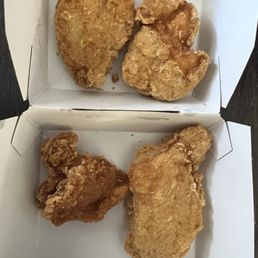 This is my 4 piece chicken nuggets.... What a disgrace. 5-7-26 at around 4pm This is my 4 piece chicken nuggets.... What a disgrace. 5-7-26 at around 4pm