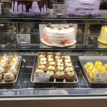 Jennivee’s Bakery - Desserts Near Me - Chicago, Illinois Jennivee’s Bakery - Desserts Near Me - Chicago, Illinois