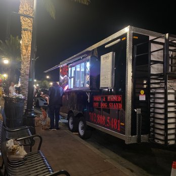 Mob Dawgs - Hot dog food truck - Food Trucks Near Me