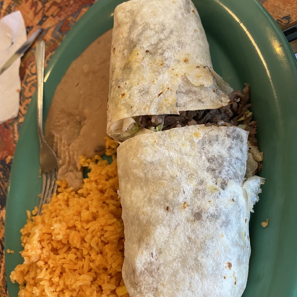 La Penca - Steak burrito dinner - Mexican Near Me - North Riverside, Illinois La Penca - Steak burrito dinner - Mexican Near Me - North Riverside, Illinois
