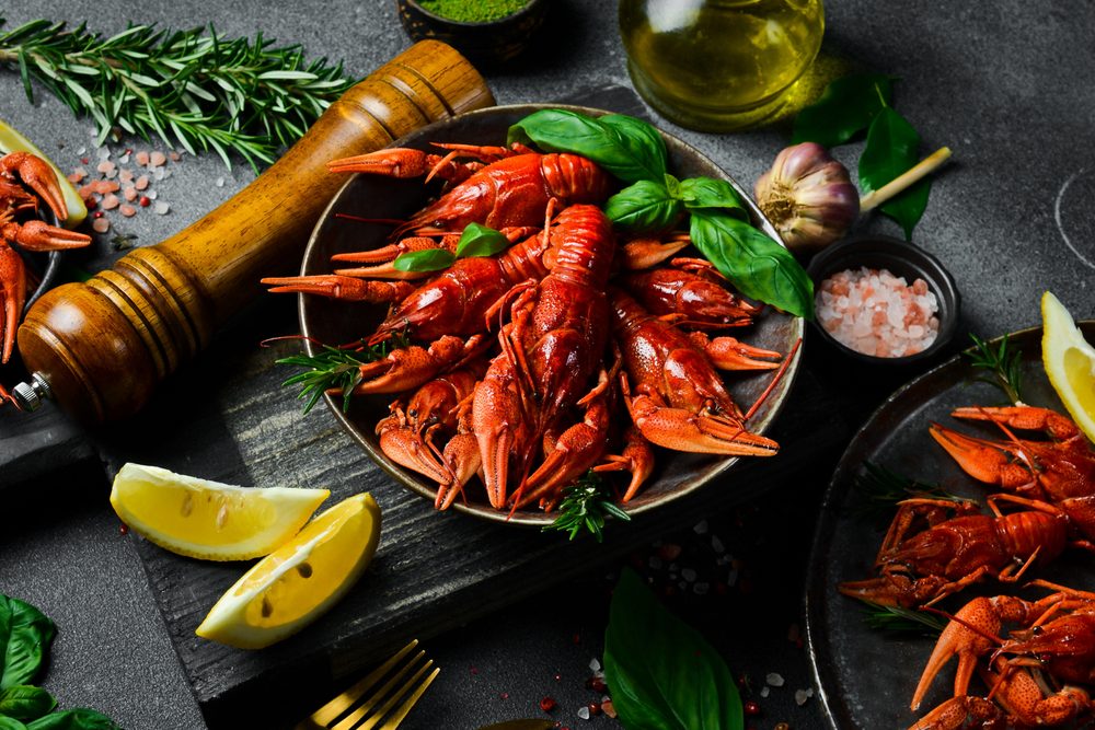 CAPTAIN’S SEAFOOD BOIL Updated August 2024 175 Photos & 85 Reviews