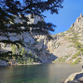 Emerald Lake - Emerald Lake - Hiking Near Me - Estes Park, Colorado Emerald Lake - Emerald Lake - Hiking Near Me - Estes Park, Colorado