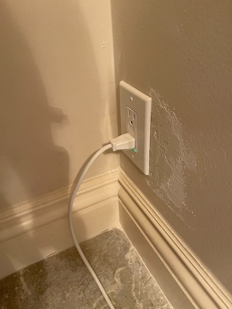 Slide of Zoom Electricians - Tustin