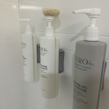 Hampton Inn Olive Branch - Bathroom not cleaned after previous guest - Soap still in shower - Hotels Near Me - Olive Branch, Mississippi Hampton Inn Olive Branch - Bathroom not cleaned after previous guest - Soap still in shower - Hotels Near Me - Olive Branch, Mississippi