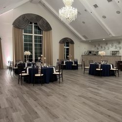 Reflections Venue & Gardens - Just before the bride and groom arrive