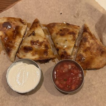Junpuu - Char Siu Quesadilla (half order) - Ramen Near Me - Honolulu, Hawaii