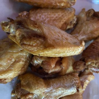 Back East Bar & Grill - Chicken Buffalo Wings (10 Pieces) - Sports Bars Near Me - Monument, Colorado
