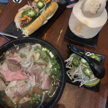 Tanglad - Vietnamese Near Me - San Francisco, California Tanglad - Vietnamese Near Me - San Francisco, California