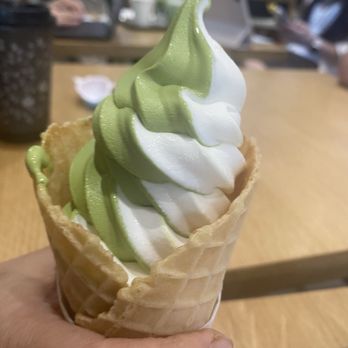 Nana's Green Tea - Desserts Near Me - Bellevue, Washington Nana's Green Tea - Desserts Near Me - Bellevue, Washington