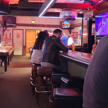 Tustin Inn - Inside - Dive Bars Near Me - Tustin, California Tustin Inn - Inside - Dive Bars Near Me - Tustin, California