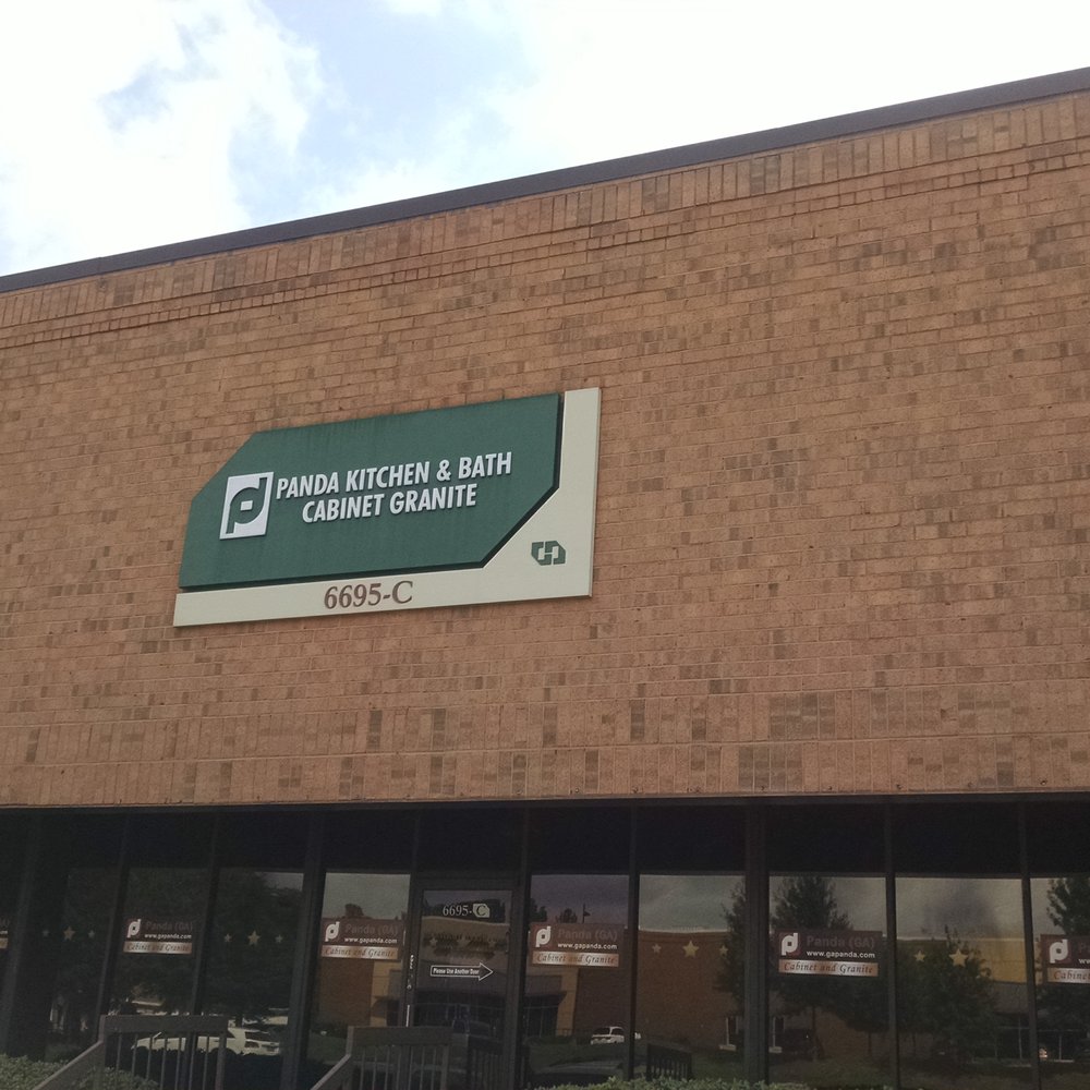 Located right along Jimmy Carter Blvd. Located right along Jimmy Carter Blvd.